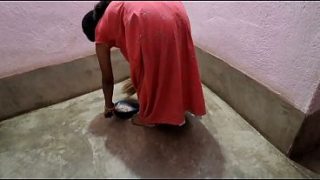 Horny Teen Craves the Touch of a Married Indian Woman