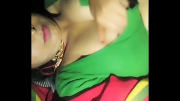 Desi Auntie’s Big Tits on Display
