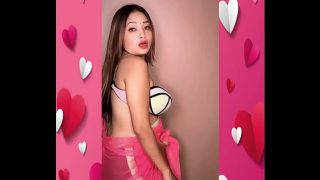 Busty Desi Babe Shakes Her Tits