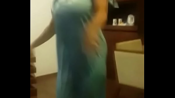 Sizzling Tamil Milf Moves