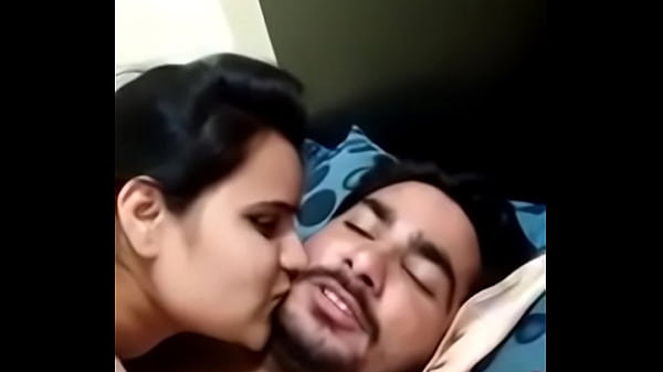 Desi Bhabhi’s Secret Affair MMS Exposed