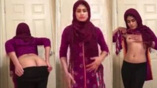 18-year-old teen shows off her tits in a Pakistani porn clip