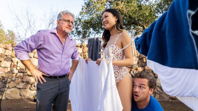 Brazzers – Dick on the Line