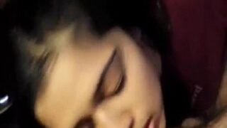 Chennai IT babe blows her boss under the desk at work