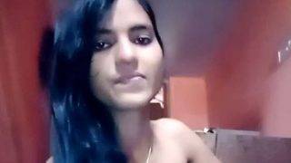 Sundar hot college babe rubbing her wet pussy till she cums