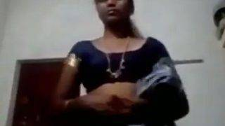 Tamil maami’s saree comes off slow and dirty