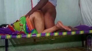 Desi saree aunty getting rammed doggy style in homemade fuck session