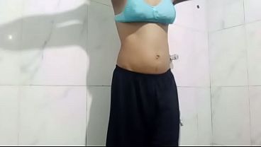Desi Indian stepsister viral video, getting fucked hard and exposed