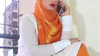 Salma, that hot Muslim girl, getting fucked by her friend with dirty Hindi moans