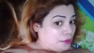 Desi aunt bares it all, flaunting her huge tits in a full nude show