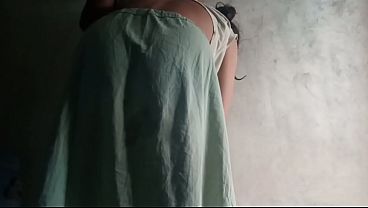 Bhabhi got fucked in the bathroom