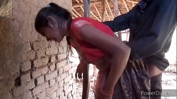 Desi hot bhabhi getting her asshole pounded hard in raw anal fucking.