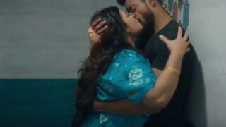 Busty Punjabi MILF teasing for a steamy blue movie scene