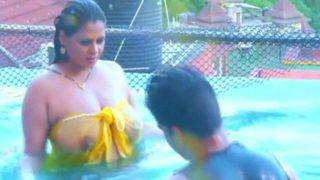 Peeping Tom – Horny Hindi Flicks – Episode 3