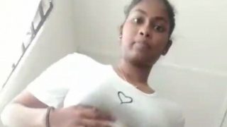 Tamil babe stripping and playing with her wet pussy, moaning loud