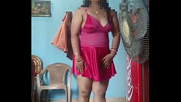Indian desi stepmom giving that horny first look