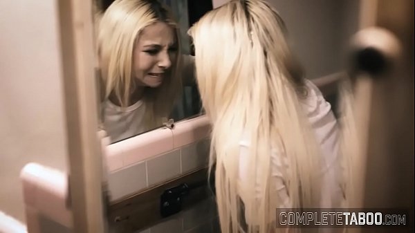 Watch a forbidden hot mom get her pussy rubbed down and creamed on