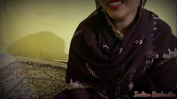 Bhojpuri slutty bhabhi and horny devar ji start fucking mid-talk, real desi homemade video with Bhojpuri dirty talk